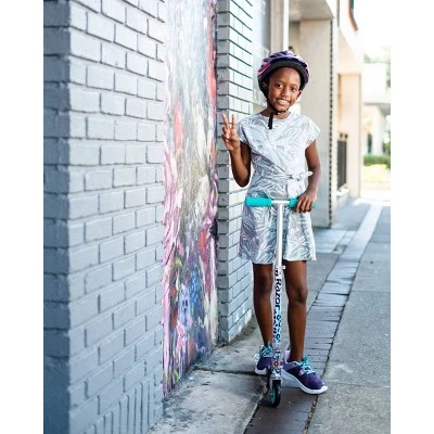 Razor A 2 Wheel Scooter - Leopard 8 Razor A 2 Wheel Scooter - Leopard - Image 8