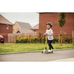 Globber Elite Deluxe Kick Scooter - Lime Green 13 Globber Elite Deluxe Kick Scooter - Lime Green -Riding Toys, Scooters & Hoverboards shop unnamed file 1299