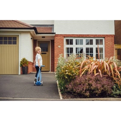 Globber Primo Foldable 2 Wheel Kids' Kick Scooter - Light Blue 9 Globber Primo Foldable 2 Wheel Kids' Kick Scooter - Light Blue - Image 9