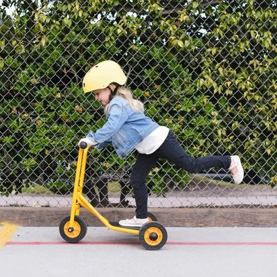 RABO powered by ECR4Kids 3-Wheel Stand-Up Scooter, Premium Toddler Scooter for Kids (Yellow/Black) 1 RABO powered by ECR4Kids 3-Wheel Stand-Up Scooter, Premium Toddler Scooter for Kids (Yellow/Black)