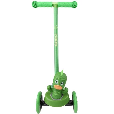 PJ Masks PJ Mask Gekko 3D Scooter with 3 Wheels and Tilt to Turn 4 PJ Masks PJ Mask Gekko 3D Scooter with 3 Wheels and Tilt to Turn - Image 4