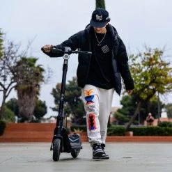 NIU Electric Kick Scooter KQi3 Sport NA -Riding Toys, Scooters & Hoverboards shop unnamed file 533