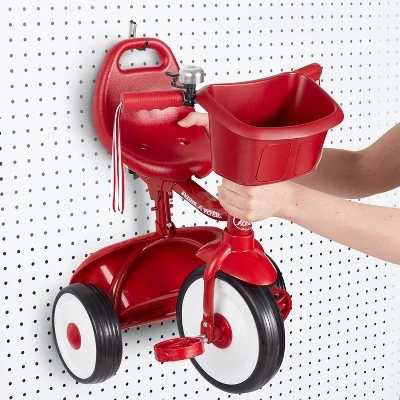 Radio Flyer Fold 2 Go Trike with Bucket 2 Radio Flyer Fold 2 Go Trike with Bucket - Image 2